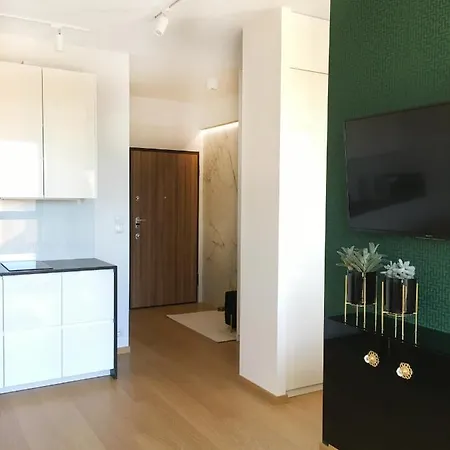 Z Garażem Apartament